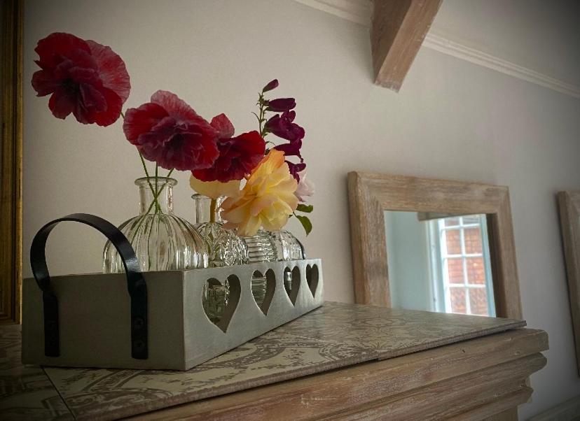 The Old Rectory - Valley View Room In Private Home Stockton-on-Teme Dış mekan fotoğraf